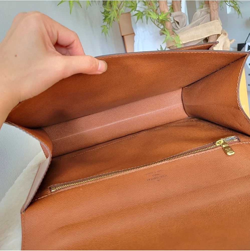 BEAUTIFUL VERY RARE💕LOUIS VUITTON Monceau 28 Crossbody/Shoulder Bag
